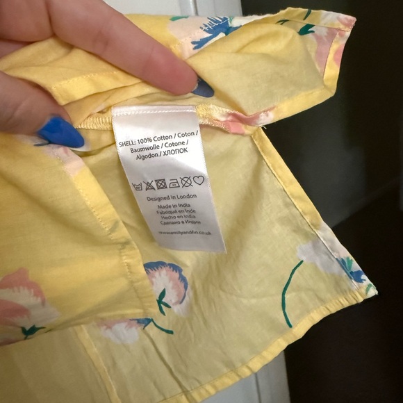 MODCLOTH X EMILY AND FIN SPIED
DELIGHT YELLOW FLORAL BLOUSE NWOT - Picture 5 of 6